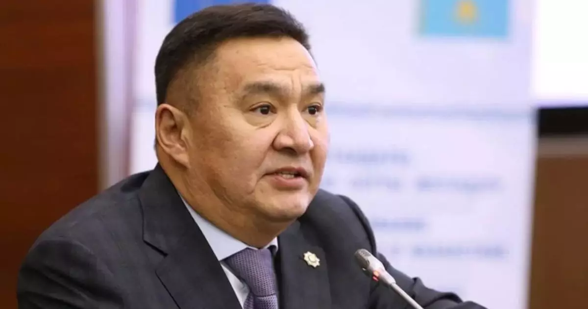  `Тем более от `Хабара`. Аким Ахметжанов раскритиковал вопросы журналиста 