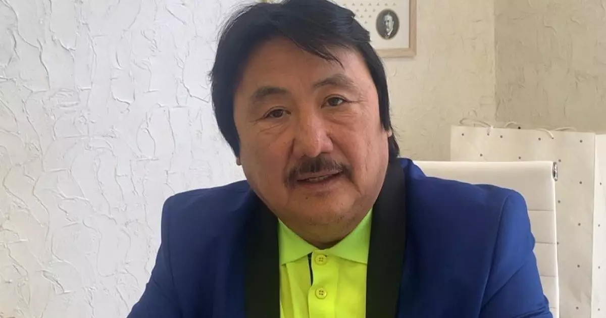  Композитор Марат Омаров неліктен `Анашым` әнін Нұрлан Өнербаевқа орындатқысы келмейді? (ВИДЕО) 