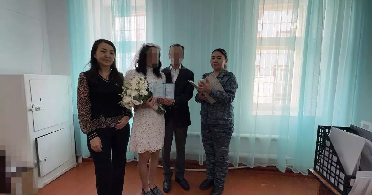  Абай облысындағы колонияда 30 жастағы әйел 50 жастағы сүйіктісімен неке қиды 