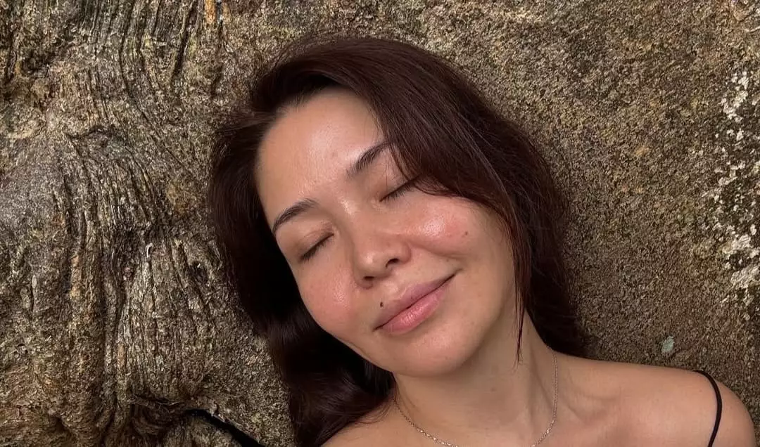 «Керемет әсер қалдырды»: Әсел Сәдуақасова табиғат аясындағы ерекше суреттерін көрсетті