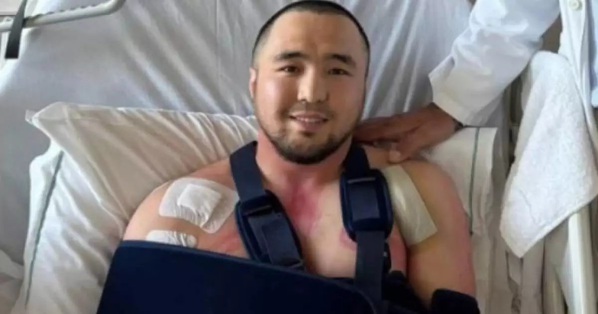  Күтпеген жаңалық! Елдос Сметов күрделі операциядан өтіп, шұғыл мәлімдеме жасады 