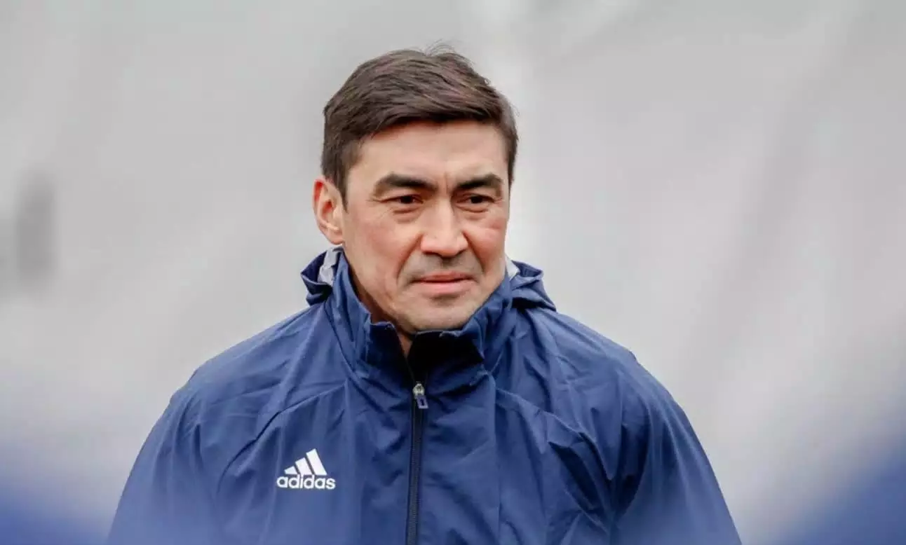 Самат Смақов бас бапкер болуға үміткерлер тізімінде