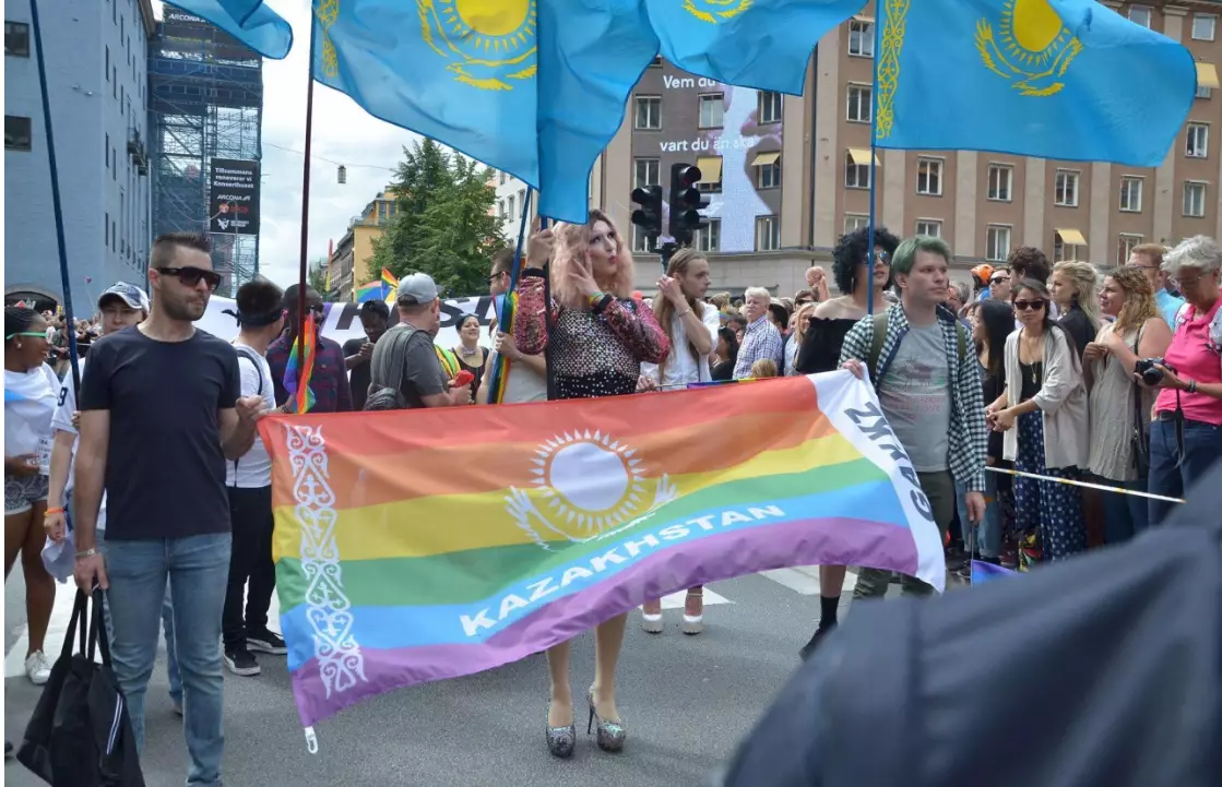 Казахстан вводит запрет на так называемую ЛГБТ-пропаганду.