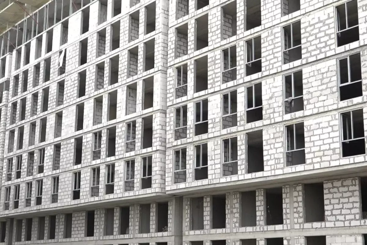 Ни жилья, ни денег: в Алматинской области строители незаконно возводили жилой комплекс