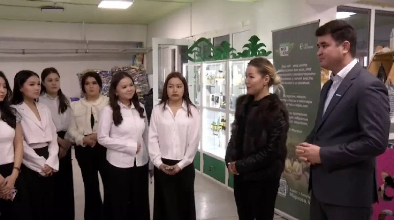 Для студентов организовали экскурсию в экохаб