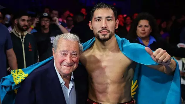 Промоутер Алимханулы назвал лучшего боксёра за 60 лет. Удивлены?