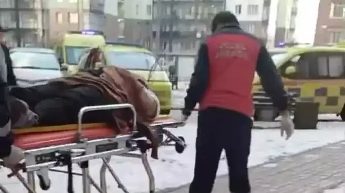 Астанада лифтіде жарақат алған екі адамның жағдайы белгілі болды