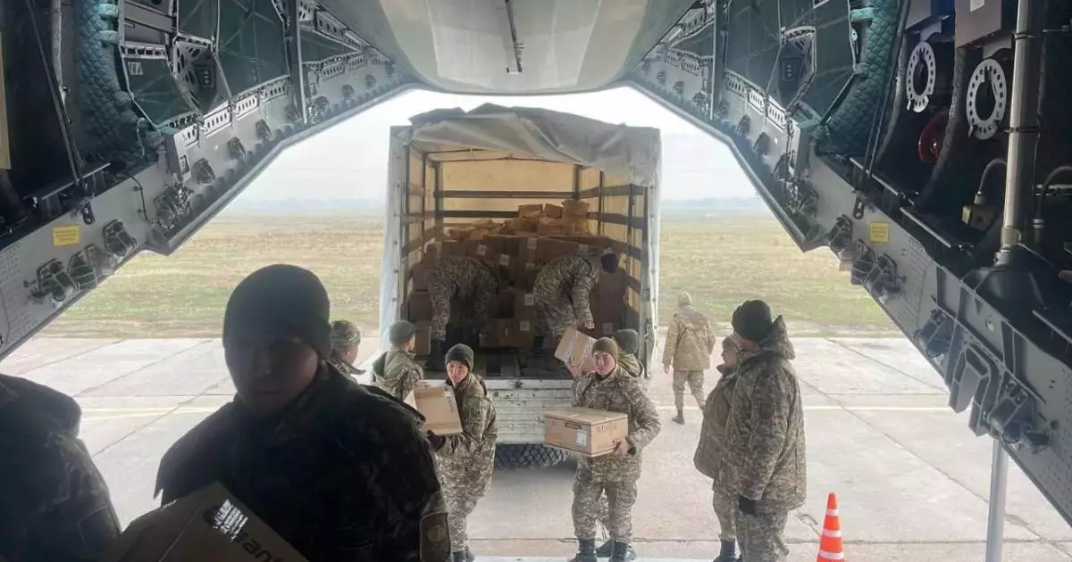  Қазақстан Ауғанстанға 18 тонна гуманитарлық жүк жіберді 