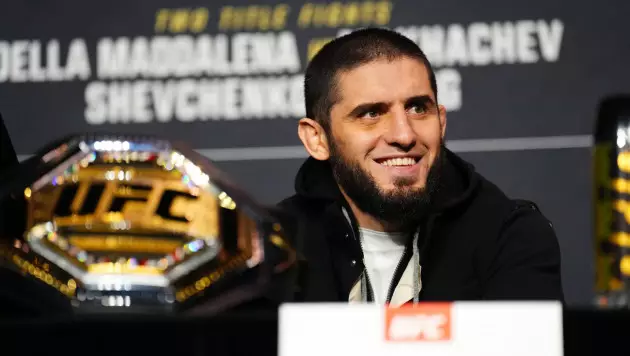 Делла Маддалена против Махачева: очередная дуэль взглядов перед боем