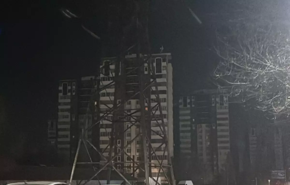 Алматыдағы бірнеше шағын аудан 13 сағаттан бері жарықсыз отыр