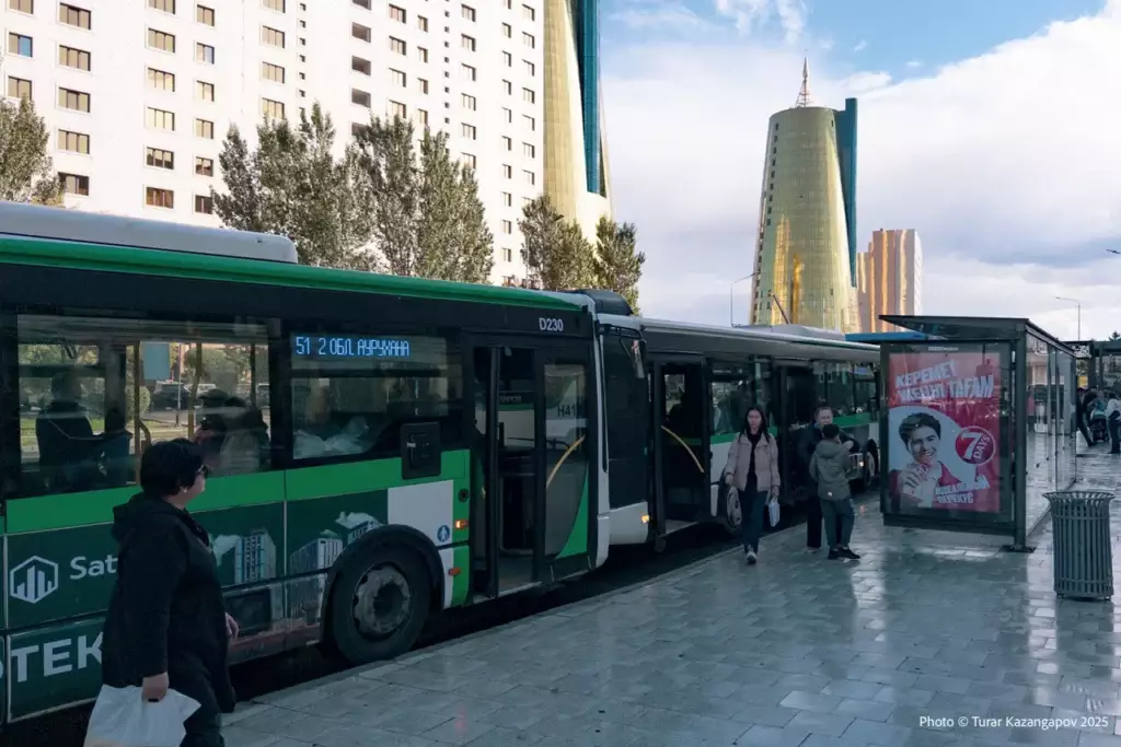 В Астане запустят спецавтобусы на матч Казахстана и Бельгии