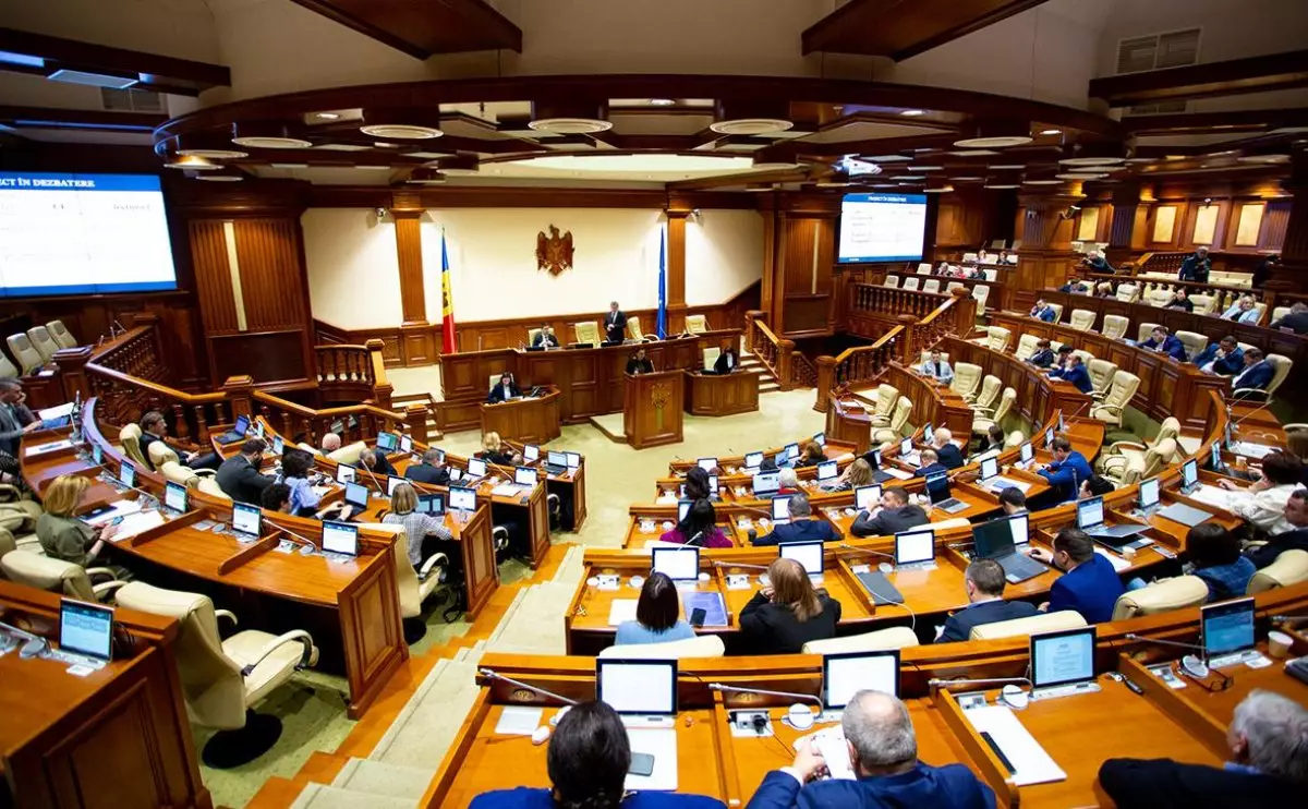 Молдова парламенті "Орыс үйін" жабуды мақұлдады