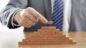 Голливуд атауын пайдаланды: Алматыда қаржы пирамидасының басшысы 5 жылға сотталды