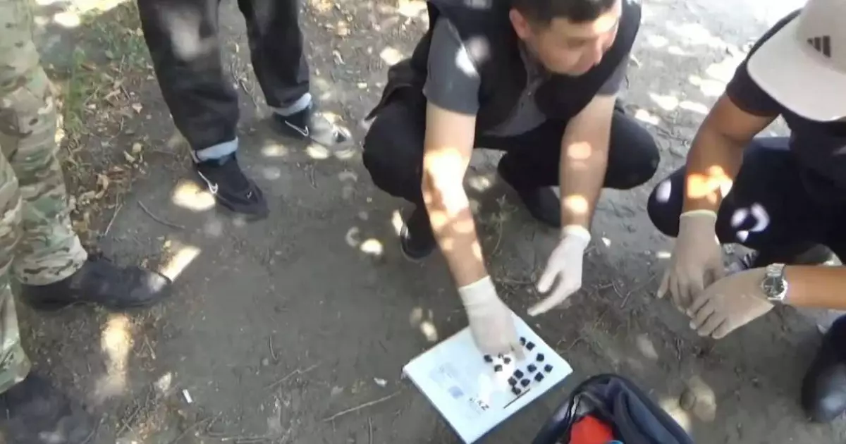  Семейде психотроптық заттарды таратумен айналысқан күдікті ұсталды 