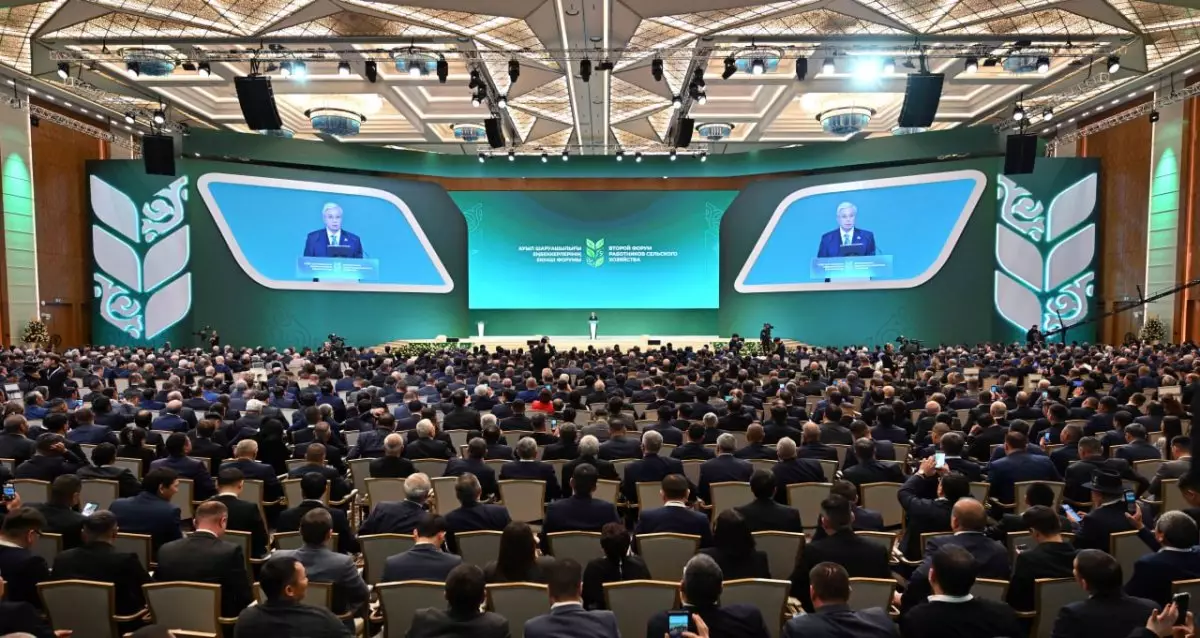 Тоқаевтың қатысуымен Ауыл шаруашылығы еңбеккерлерінің екінші форумы өтіп жатыр