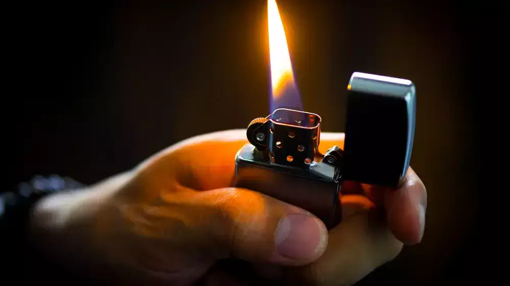 Қазақстанда өзге елдің туын өртеп жіберген 12 адам қамауға алынды