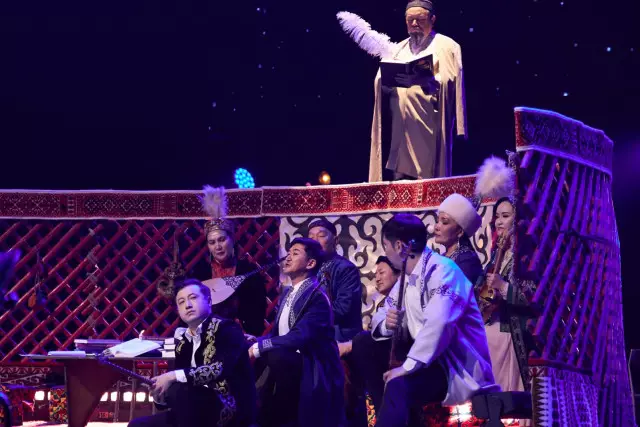 Абай Құнанбайұлының 180 жылдығына арналған музыкалық кеш өтті