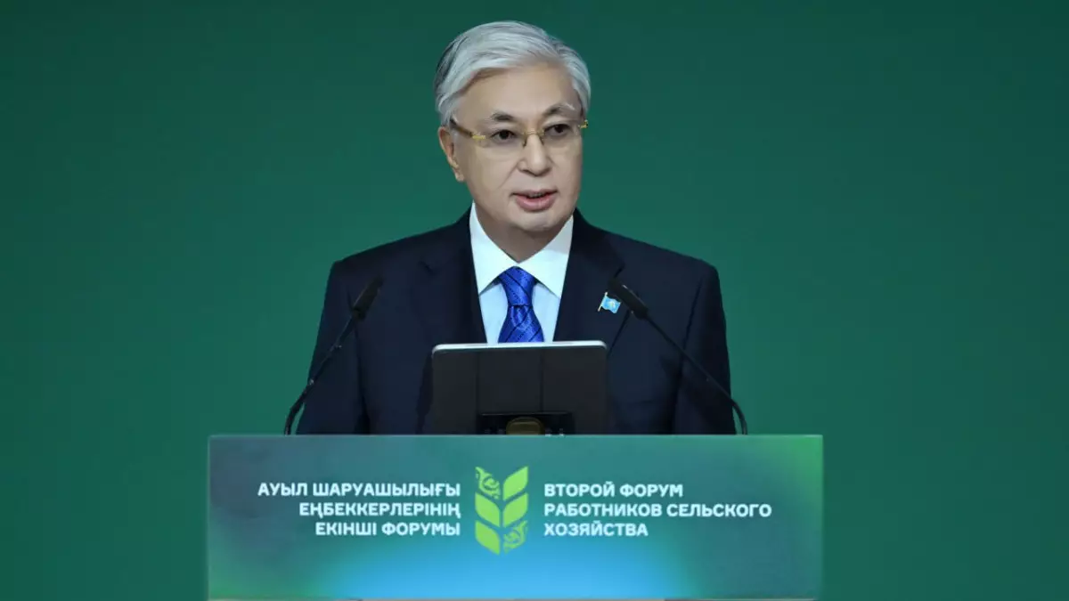Тоқаев: Жайылымдық жерлер ауыл тұрғындарына берілуге тиіс