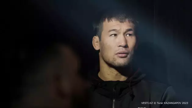 Шавкат Рахмонов получил плохие новости по бою за титул чемпиона UFC