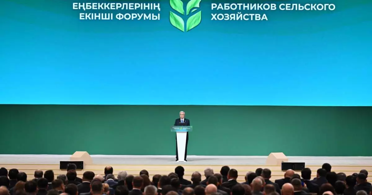  Қасым-Жомарт Тоқаев: Шаруалардың бірі ауылда жұмыс жоқ десе, енді бірі жұмысшы жетіспейді деп шағымданады 