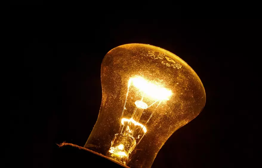 Увеселительные заведения Кыргызстана ради экономии света стали закрывать пораньше