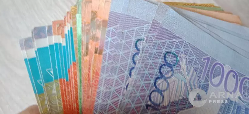 Задолженность по зарплате на сумму более 2 млрд тенге выявили на предприятиях Казахстана