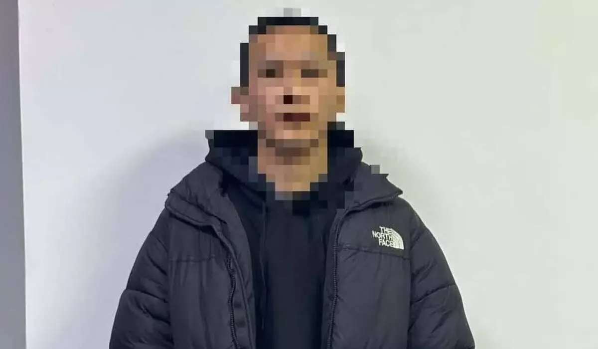 «Жарып жіберу керек орын»: Алматы тұрғыны әзілдеймін деп темір тордан бір-ақ шықты