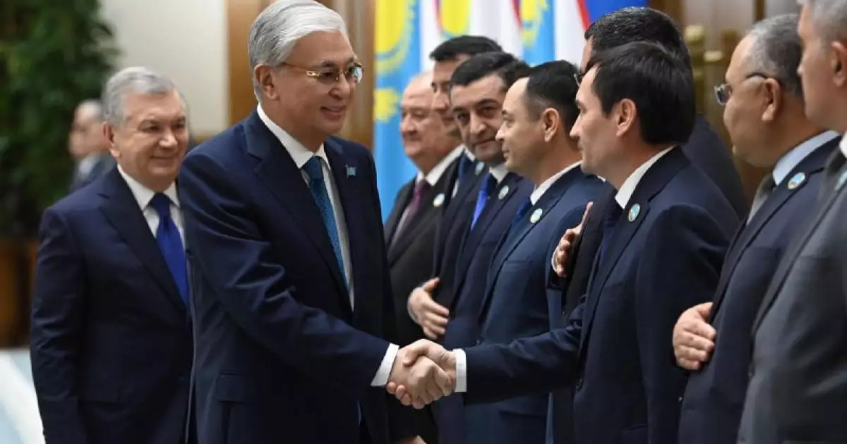  Өзбекстанда Қасым-Жомарт Тоқаевты ресми қарсы алу рәсімі өтті 