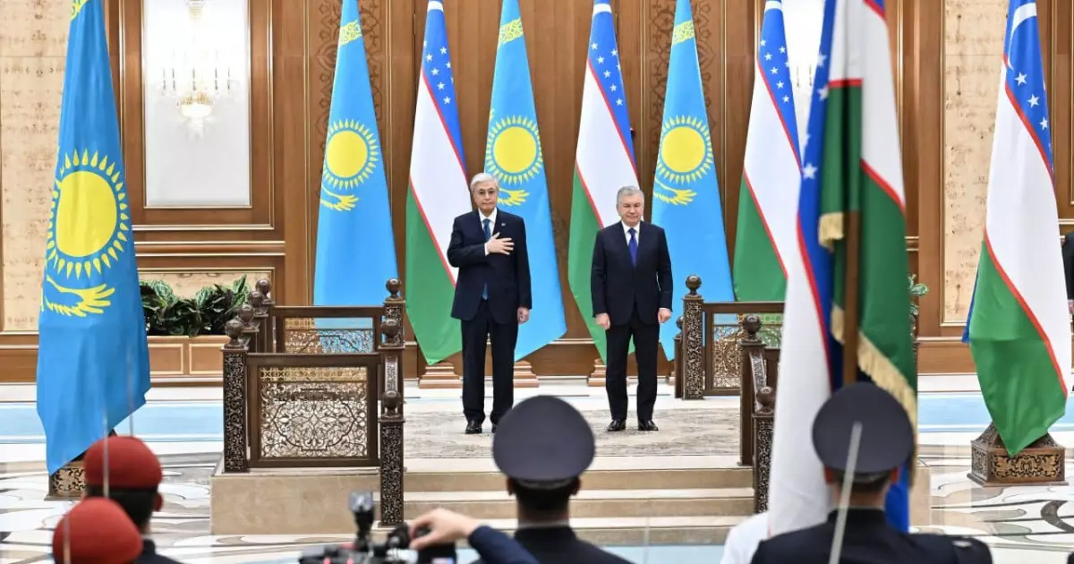   Ташкентте Президент Қасым-Жомарт Тоқаевты ресми қарсы алу рәсімі өтті   