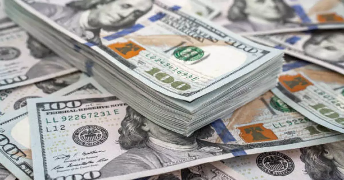  Доллар 522 теңгеге арзандады 