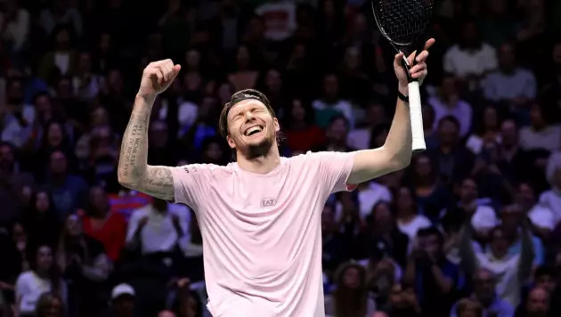 Сколько миллионов получит Бублик, не сыграв ни одного матча на ATP Finals