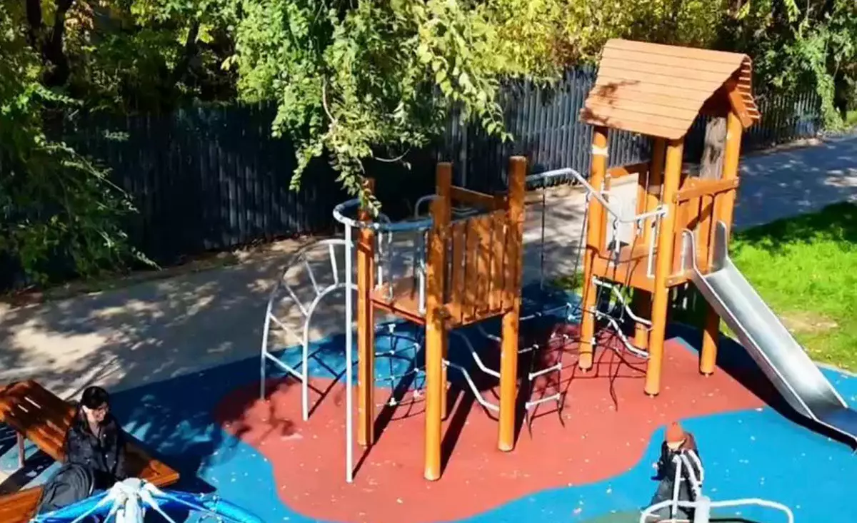 Жасыл желек пен жарық: Алматының Торайғыров көшесінде ауқымды жаңарту жұмысы аяқталды