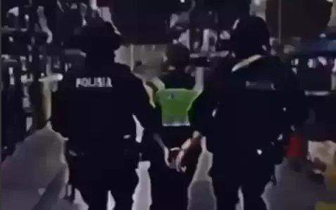 Сотрудник авиакомпании похищал телефоны из грузового потока в Алматы