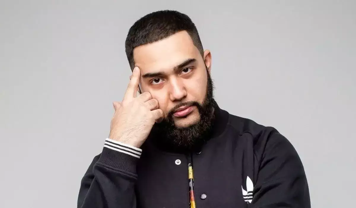 В Кыргызстане спорят о концерте Jah Khalib после скандальных заявлений о жертвах насилия
