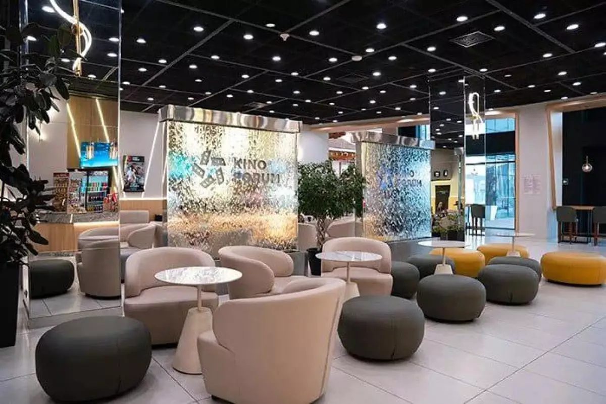 Кинотеатры Алматы: масштабные мультиплексы и залы под открытым небом