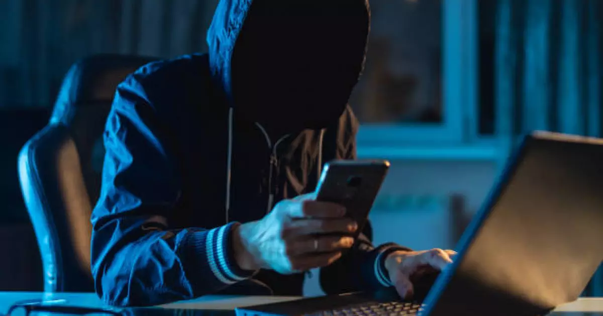   «Күйеуіңнің WhatsApp-тағы хатын оқуға көмектесемін»: Қазақстанда алаяқтықтың жаңа түрі пайда болды   