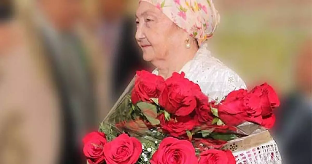  Ақын Күләш Ахметова өмірден өтті 