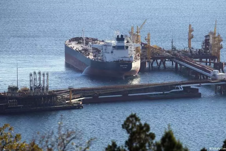 Цены на нефть растут после атаки дронов на терминал в Новороссийске