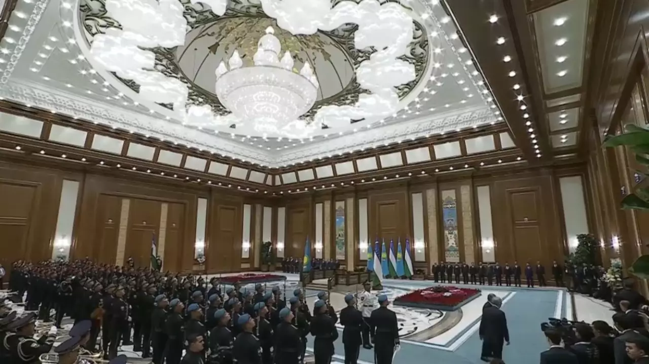 Токаев и Мирзиёев обсудили укрепление стратегического партнерства