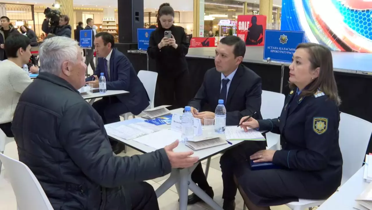 «Закон и порядок»: акцию «Правовая аптека» провели в Астане