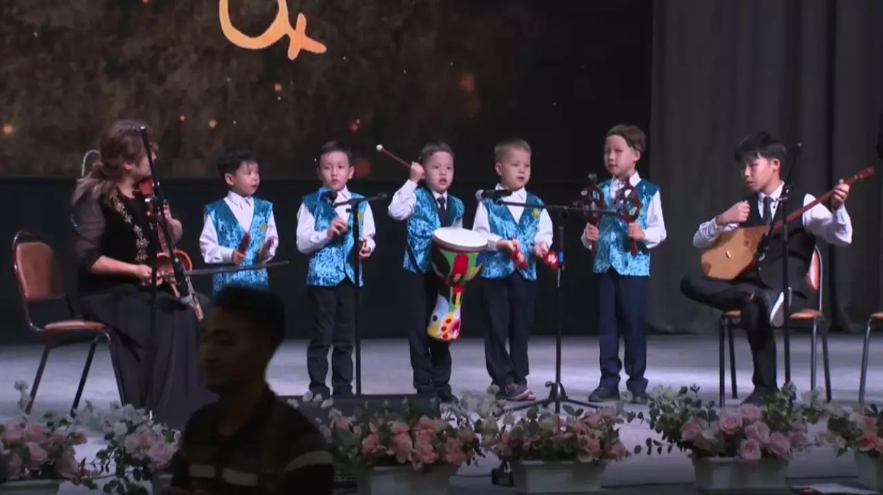 Музыкальный фестиваль для детей с нарушениями слуха состоялся в Алматы