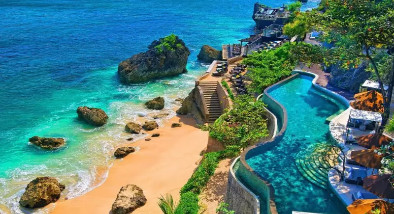 Пять туристов погибли на Бали