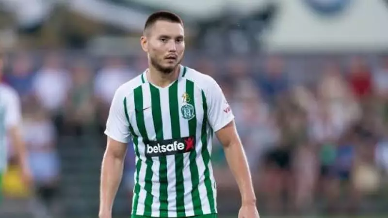 Қазақстандық футболшы мансабындағы ең үлкен табысын атады