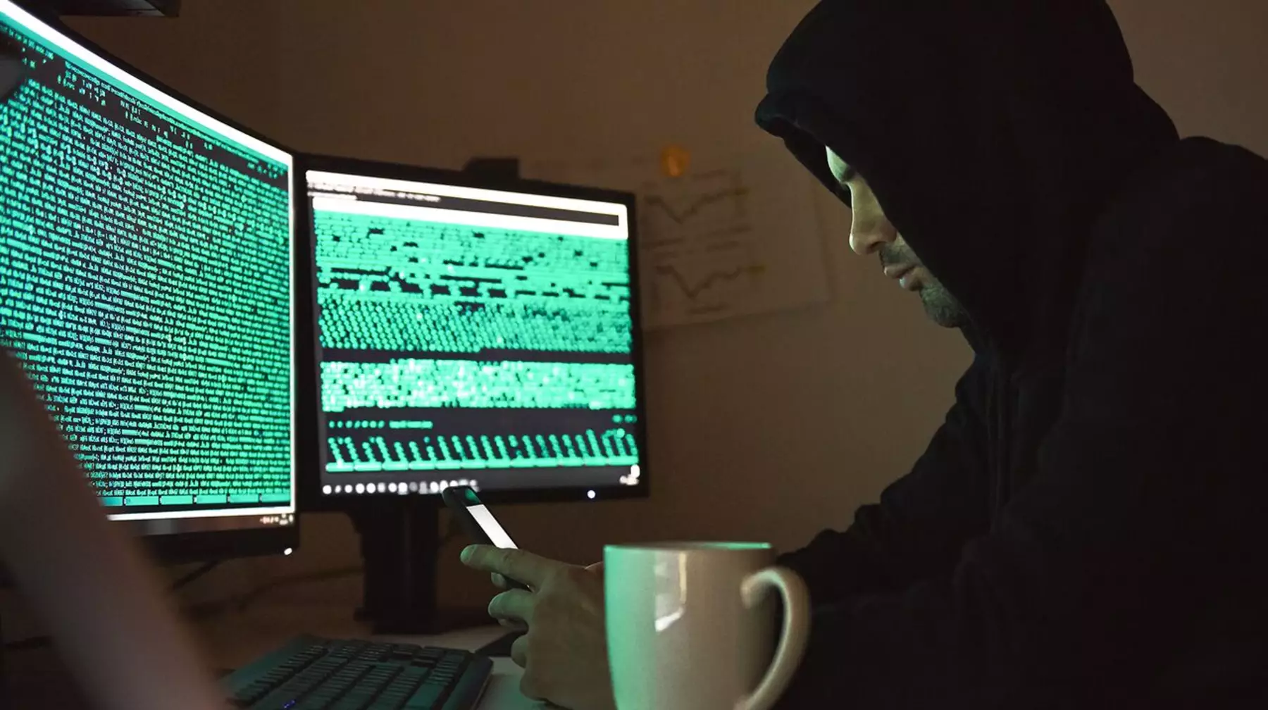 "Олар адамдарды гипноздап, несие алдырып, ақшасын жымқыруға көшті". Алаяқтардың жаңа әдісі жайлы хабарланды