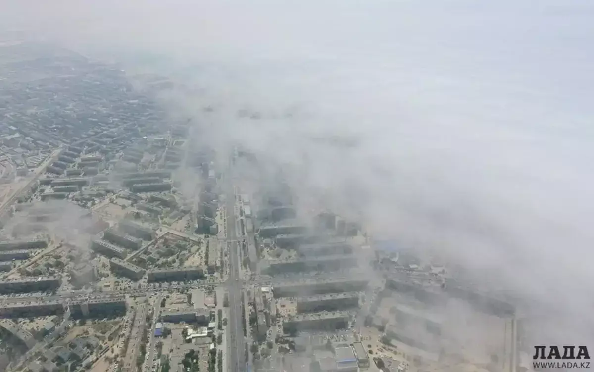 Синоптики предупредили жителей Актау о неблагоприятных метеоусловиях - новости на Lada.kz 15.11.2025