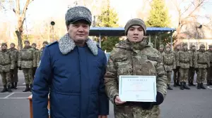 Әскери жоғары оқу орнында сарбаздар білім гранттарына ие болды