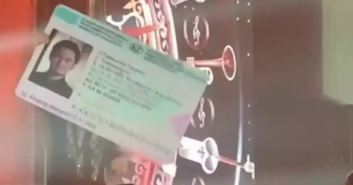  Төреғали Төреәлі елде жоқ жүргізуші куәлігіне ие болды 