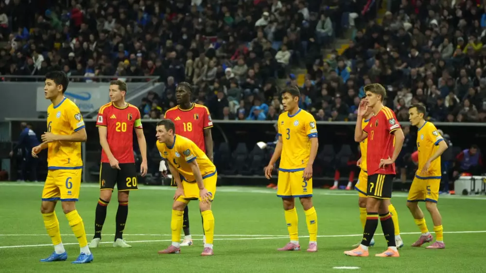 Казахстан - Бельгия: судья удалил игрока на 79-й минуте