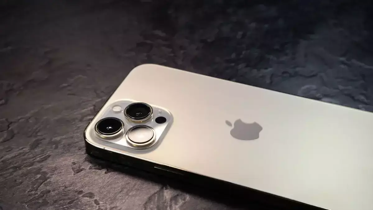 Бас прокуратура iPhone ұстайтындарға ескерту жасады