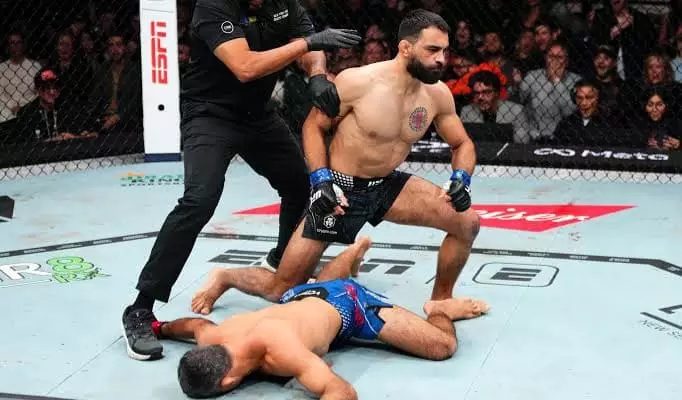 UFC 322: Негізгі кард 15-секундтағы нокаутпен басталды (ВИДЕО)